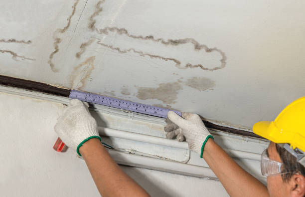 Reliable Sewage Cleanup contractor in Burlington, ME by Water Damage Irwin